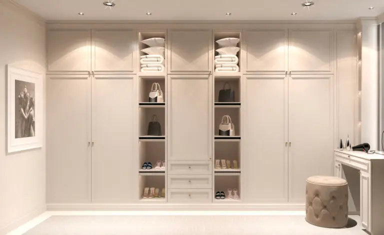 Interior walk-in closet, simple classic style, 3D rendering, 3D illustration