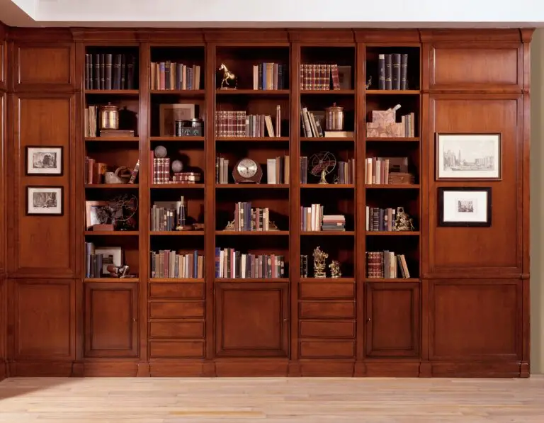 Single,Shot,Photo,Of,A,Room,With,A,Bookcase